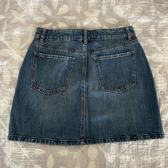 Dynamite skirt. Barely worn - Picture 2 of 2